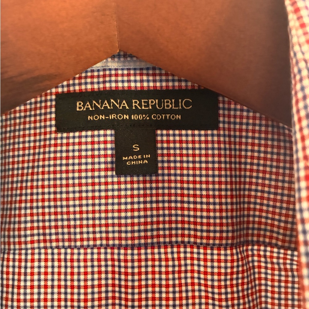 Banana Republic Red Checkered Dress Shirt - Picture 2 of 3